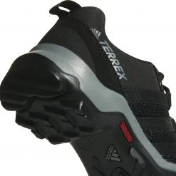 Adidas TERREX AX2R Chaussures de randonnée Léger Enfant, noir 9 Adidas TERREX AX2R Chaussures de randonnée Léger Enfant, noir -Chaussures Soldes Boutique adidas terrex ax2r shoes kinder core black core black vista grey 4