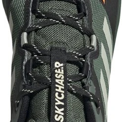 Adidas TERREX Skychaser 2 Chaussures de randonnée Homme, vert/noir 11 Adidas TERREX Skychaser 2 Chaussures de randonnée Homme, vert/noir -Chaussures Soldes Boutique adidas terrex skychaser 2 hiking shoes men green oxide halo green crew orange 6
